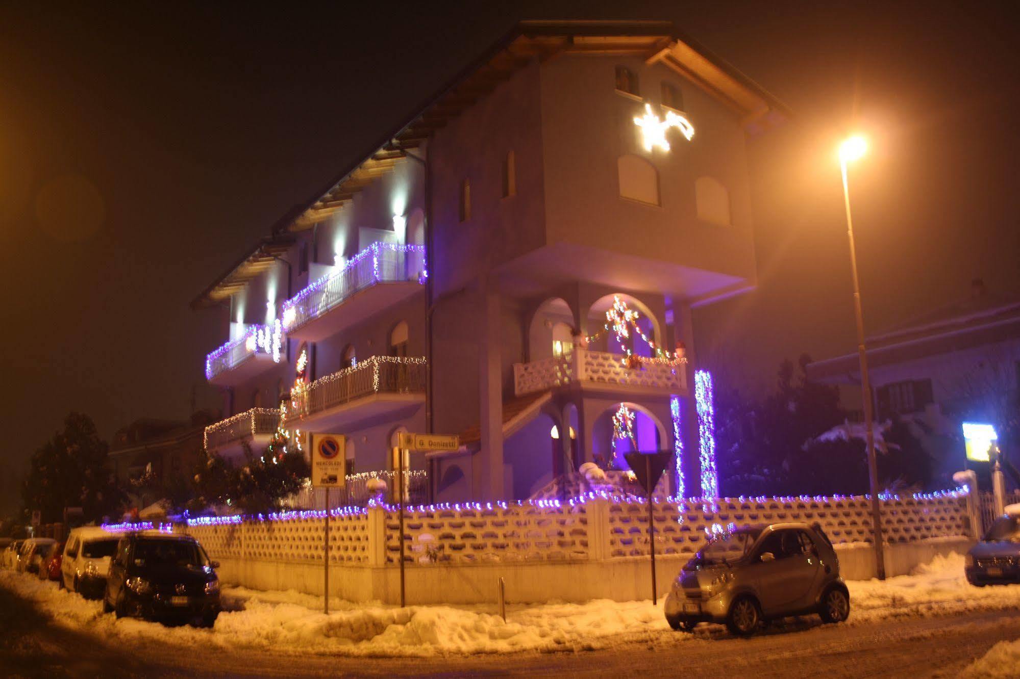 Hotel Gf Чезано-Босконе Екстер'єр фото